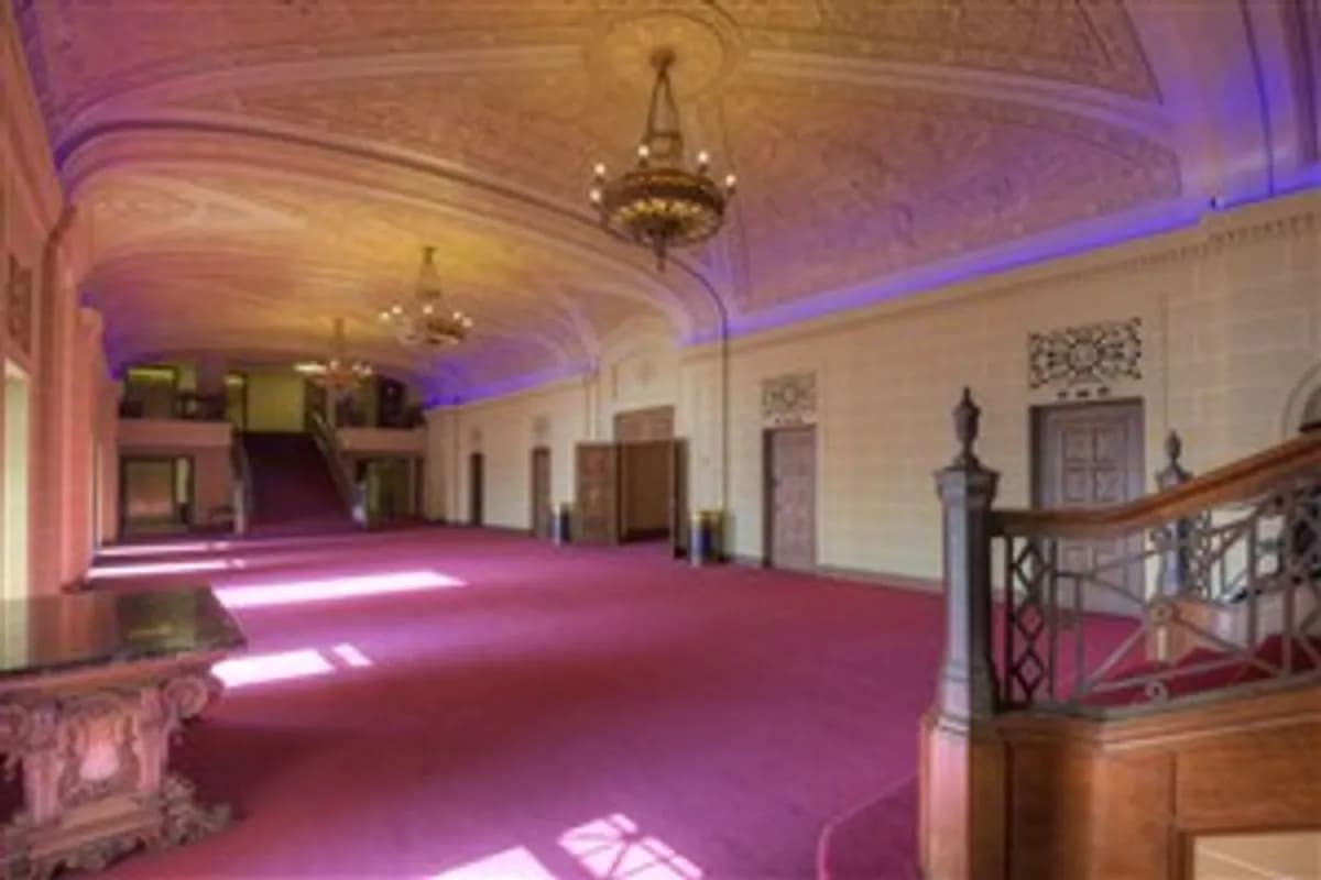 4th Floor Foyer - Oakland Scottish Rite Center
