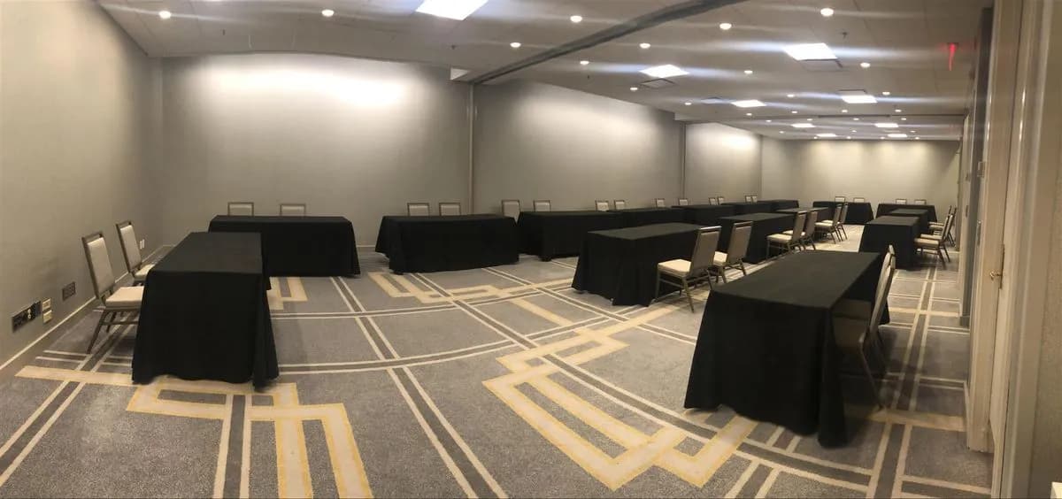 York Room - DoubleTree by Hilton Hotel Chicago - Oak Brook