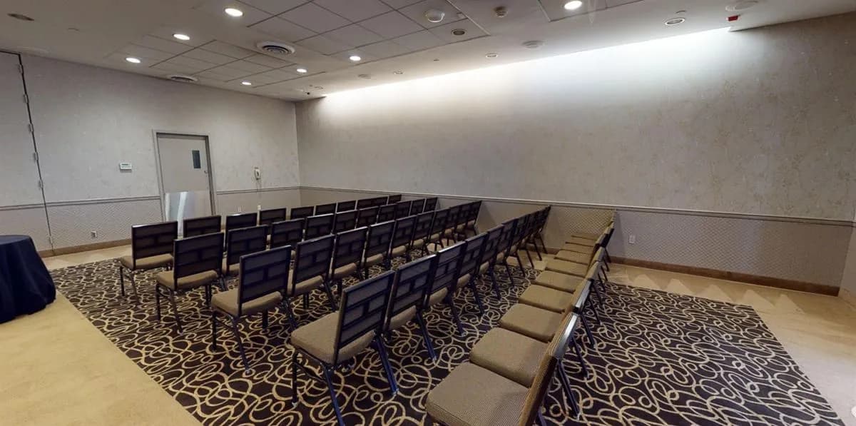 Maestro B - DoubleTree by Hilton Hotel Philadelphia Center City