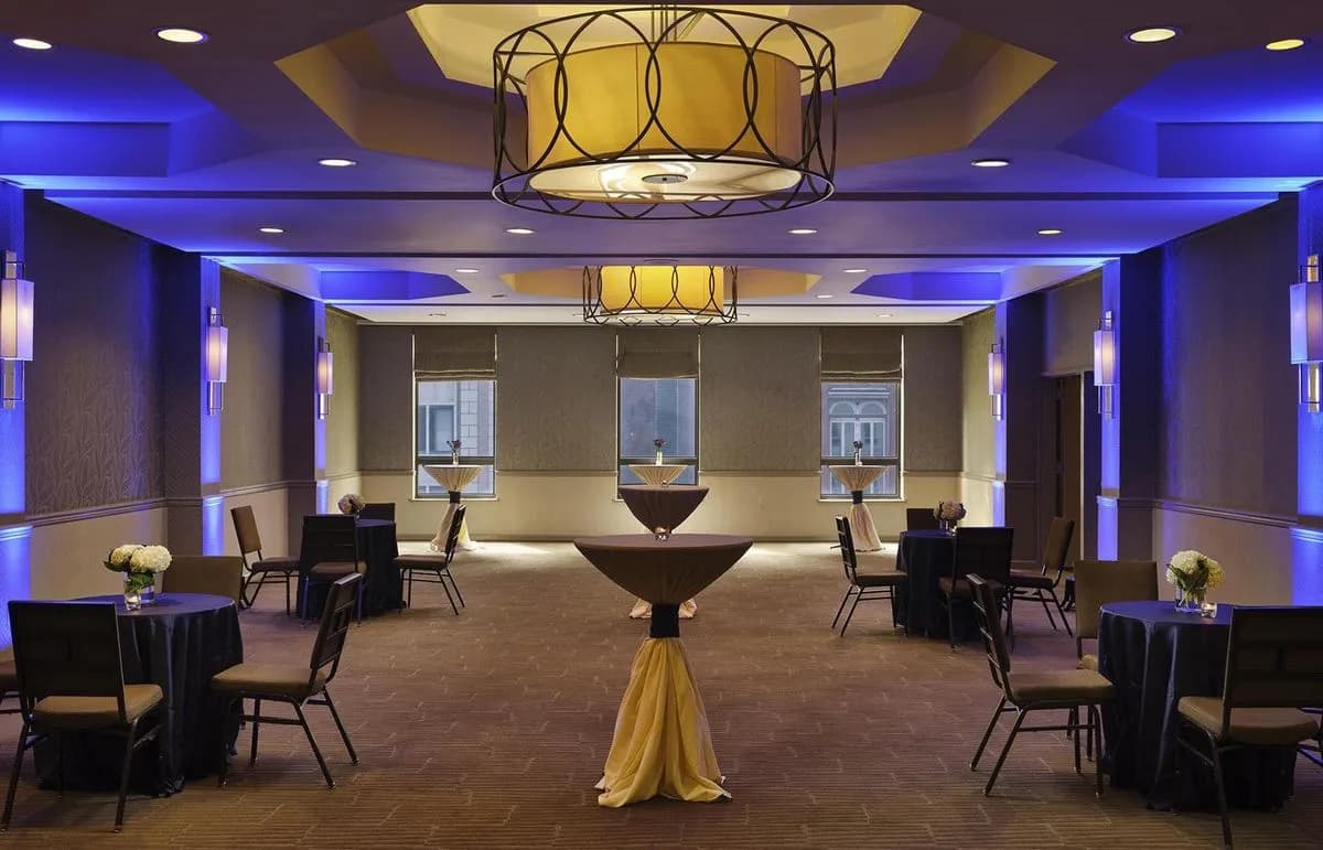Overture - DoubleTree by Hilton Hotel Philadelphia Center City