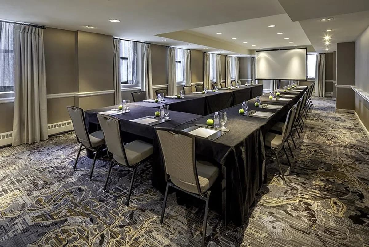 Burnham - InterContinental Chicago Magnificent Mile