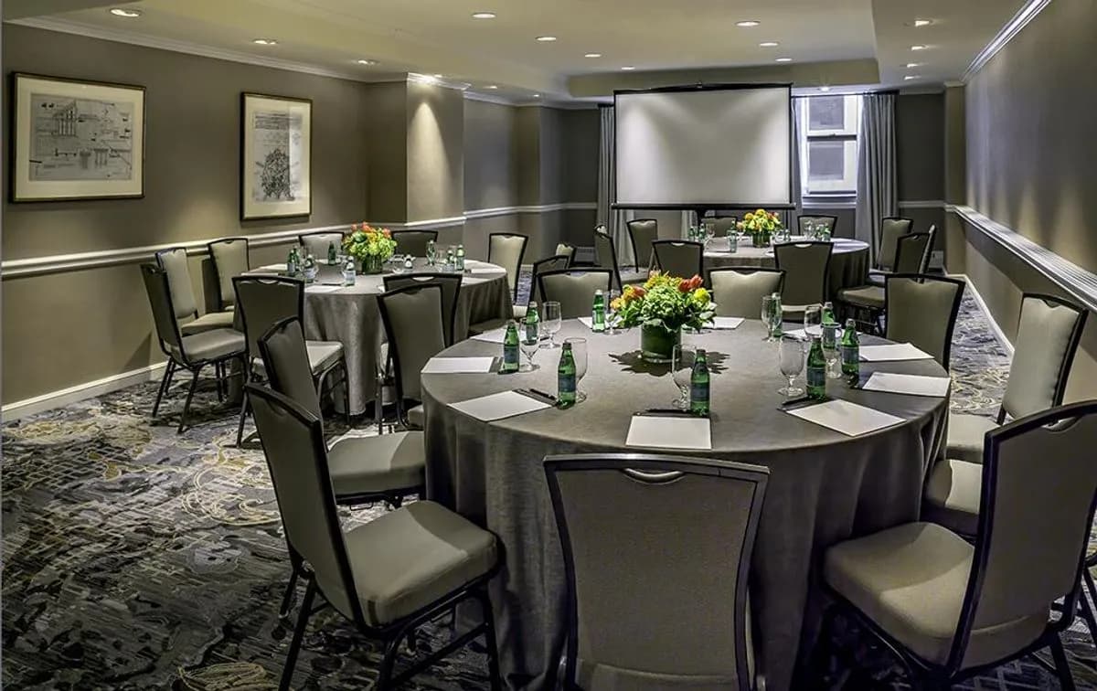 Sullivan - InterContinental Chicago Magnificent Mile