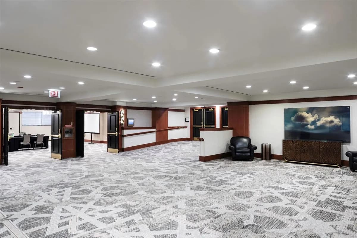 Streeterville Foyer - InterContinental Chicago Magnificent Mile