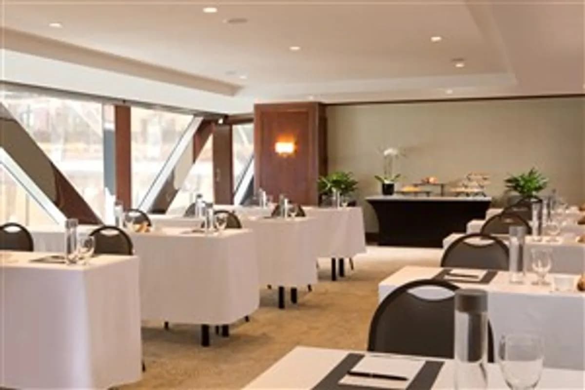 Josiah Quincy Suite - The Bostonian, A Millennium Hotel