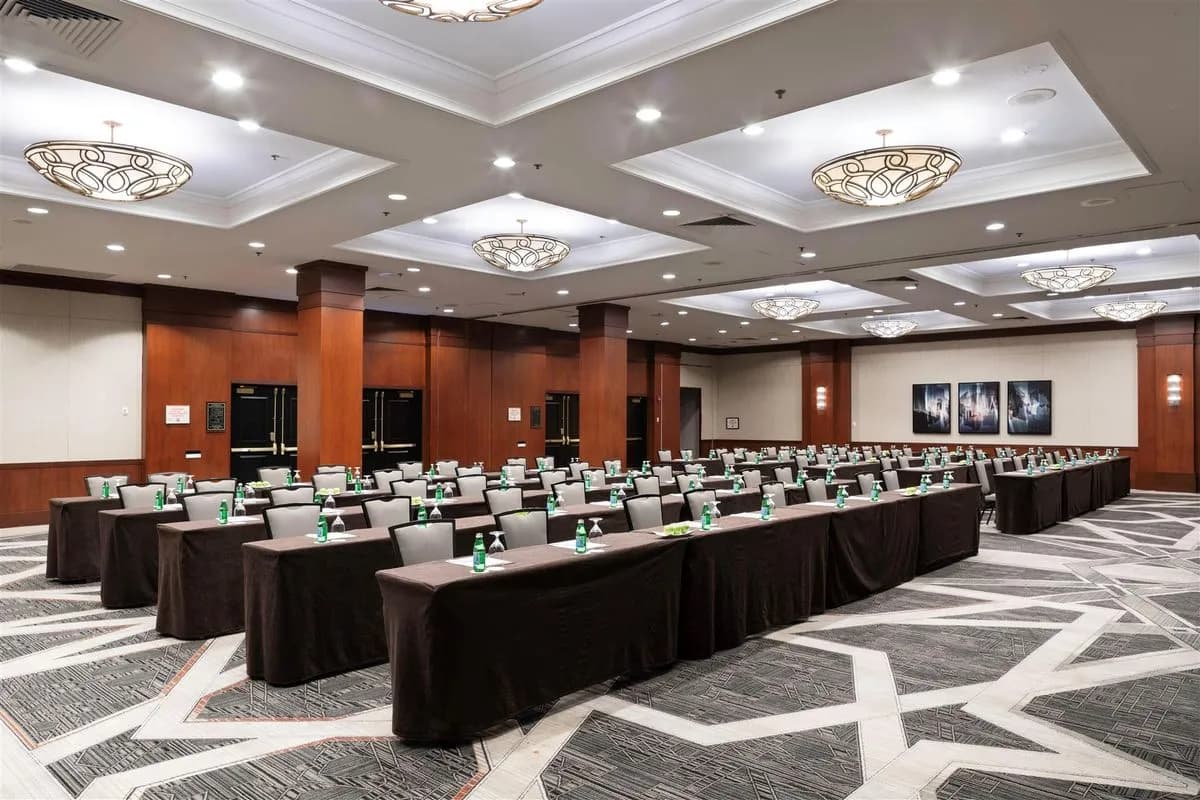 Avenue Ballroom - InterContinental Chicago Magnificent Mile