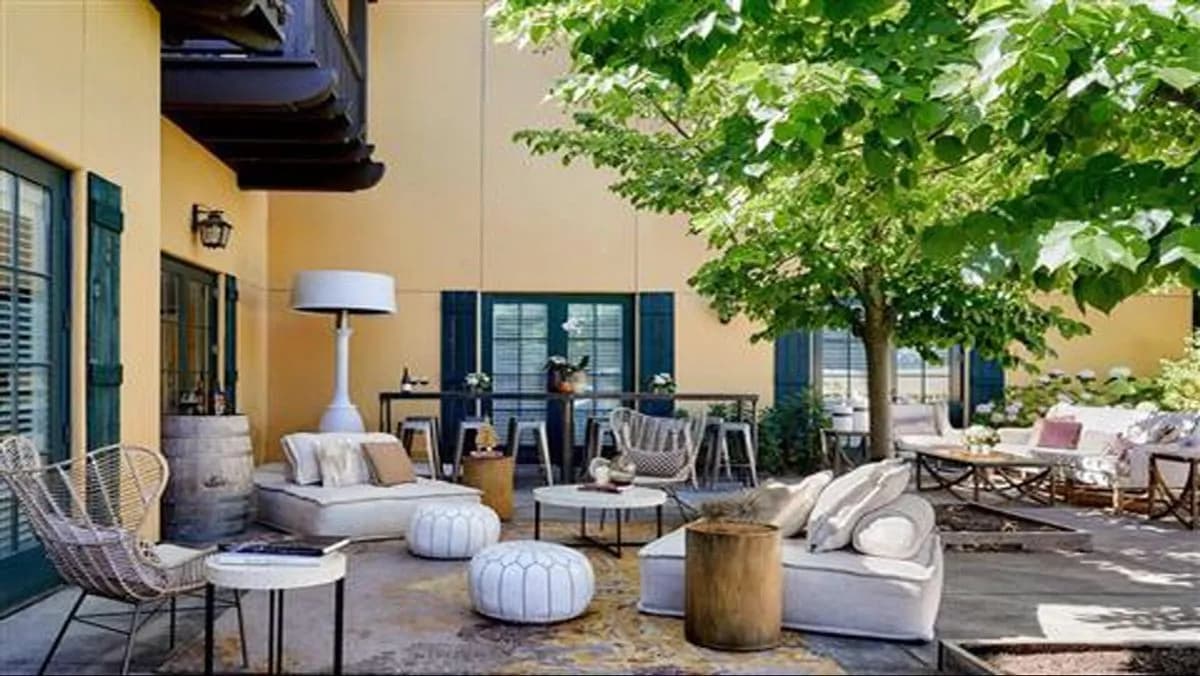 Blue Oak/Magnolia Patio - The Lodge at Sonoma Resort, Autograph Collection