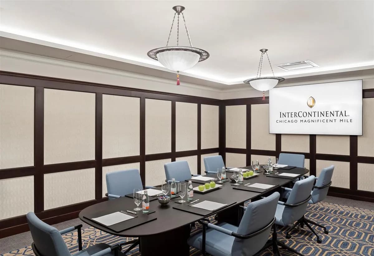 Roosevelt Boardroom - InterContinental Chicago Magnificent Mile