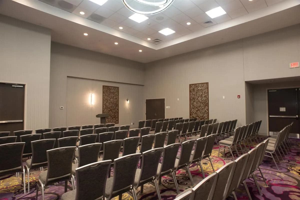 Juliet - Holiday Inn & Suites Joliet Southwest
