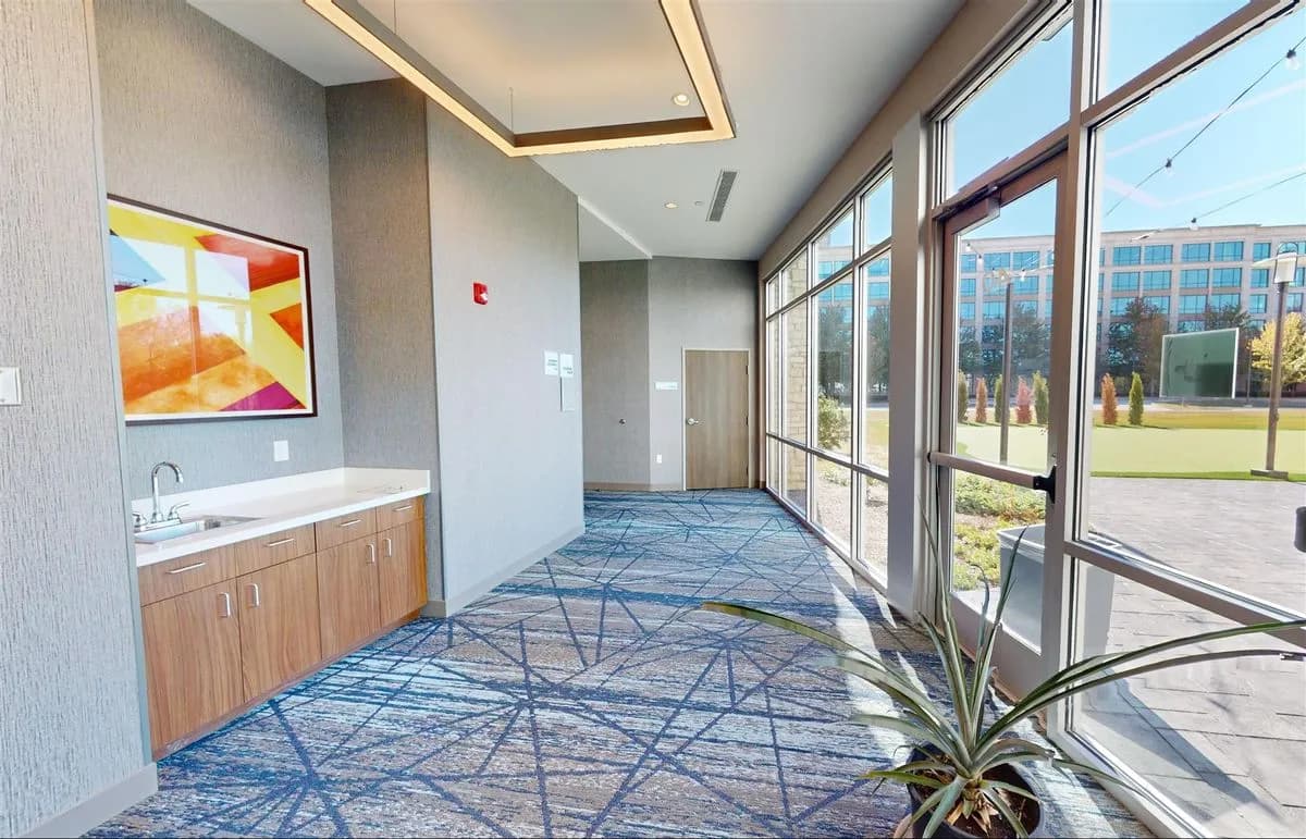 Pre-Function - Holiday Inn Express and Suites Chicago Schaumburg