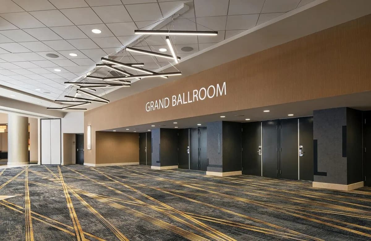 Oakland Marriott - Grand Ballroom Foyer - Oakland Convention Center