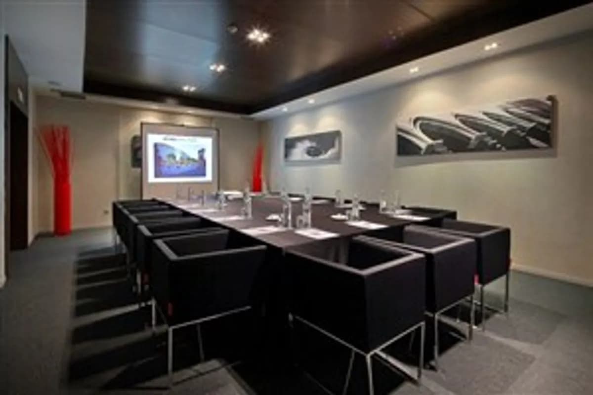 Sala Barcelona - Olivia Plaza Hotel