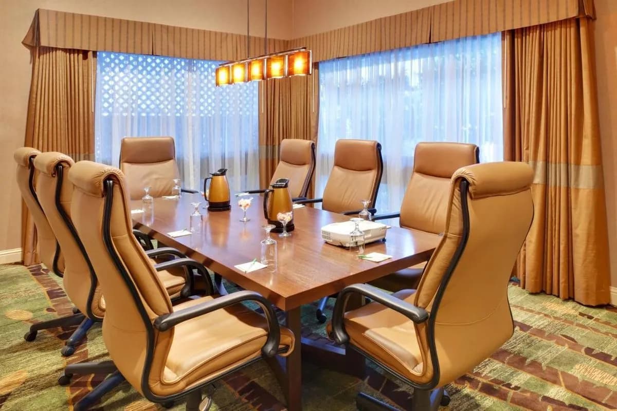Executive Board Room - Holiday Inn Dublin - Pleasanton