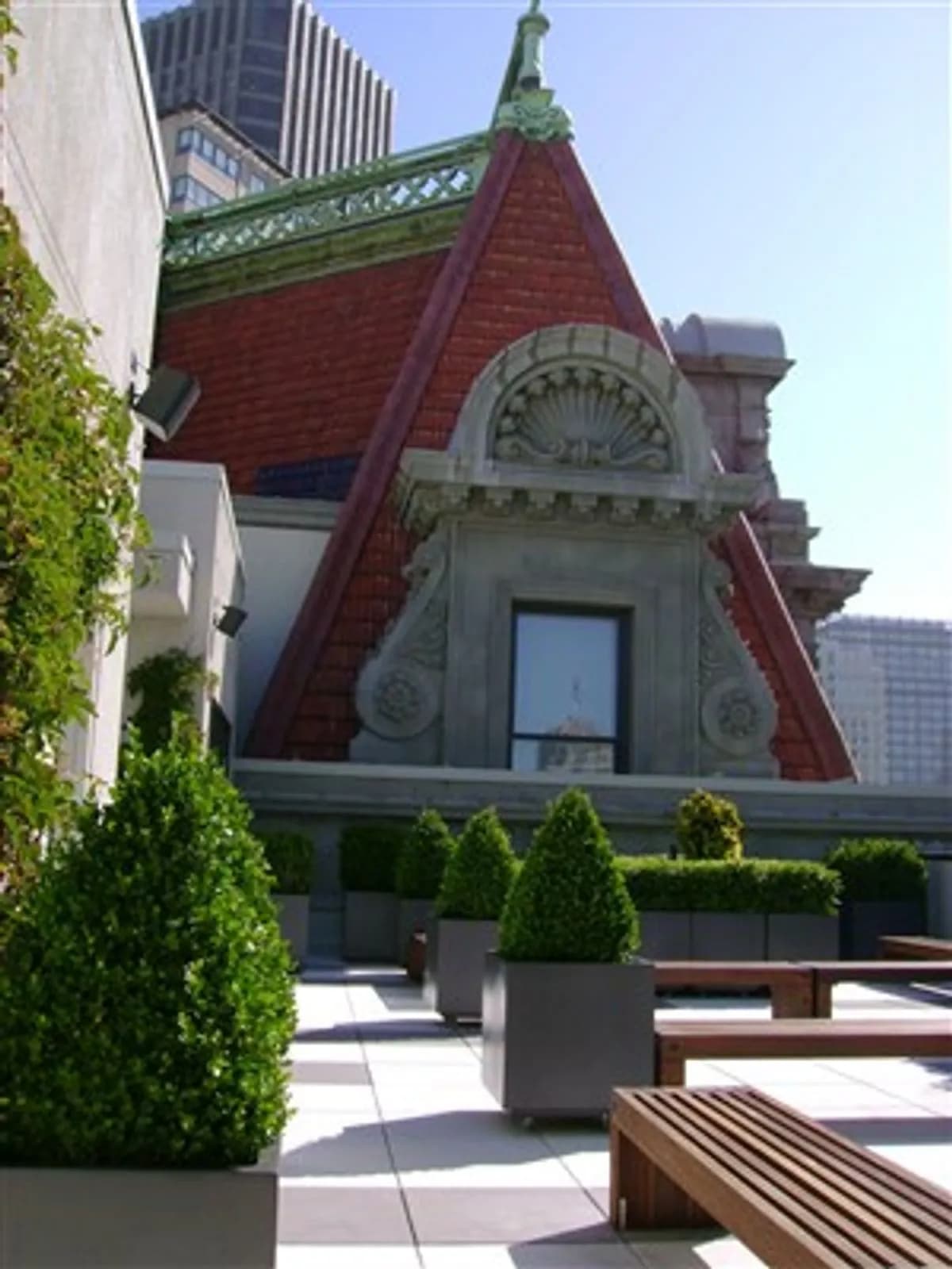 Roof Terrace - One Kearny Club
