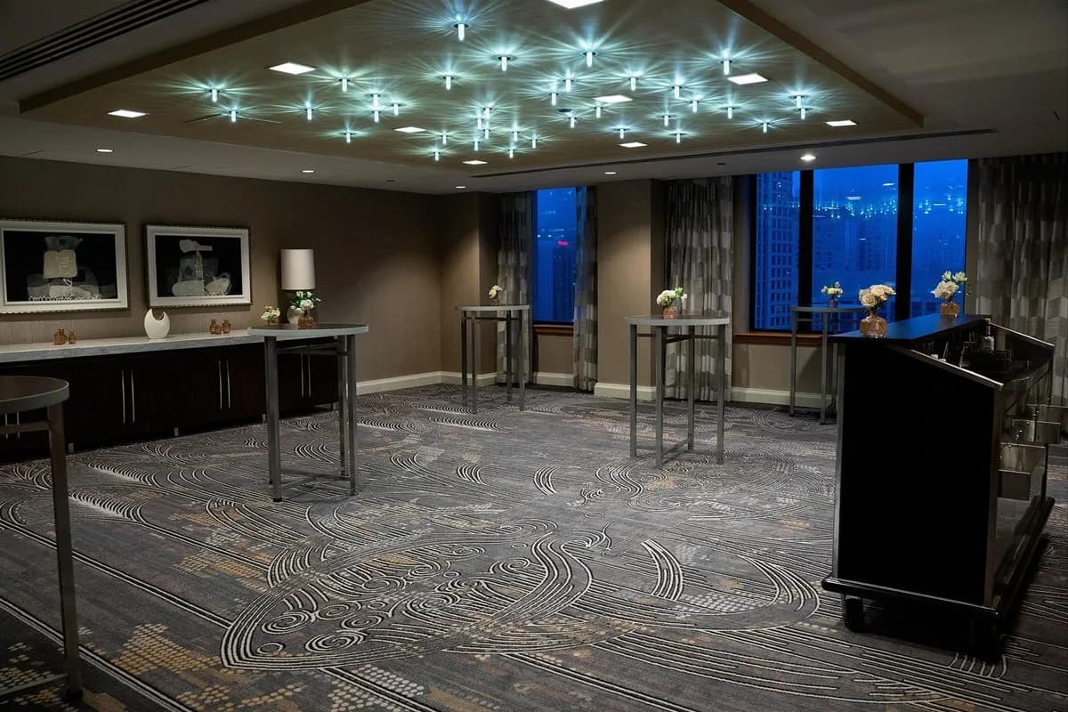 The Lounge - The Gwen, A Luxury Collection Hotel, Michigan Avenue Chicago