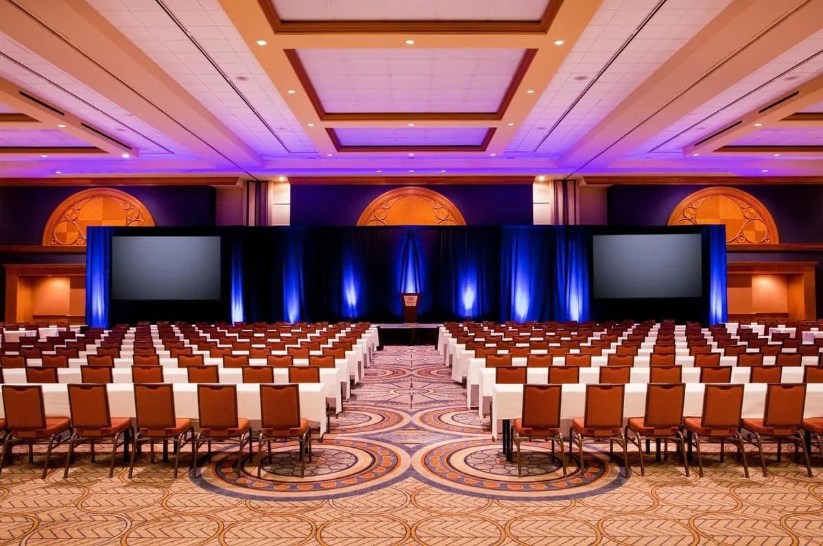 Chicago Ballroom 8 & 9 & 10 - Sheraton Grand Chicago Riverwalk