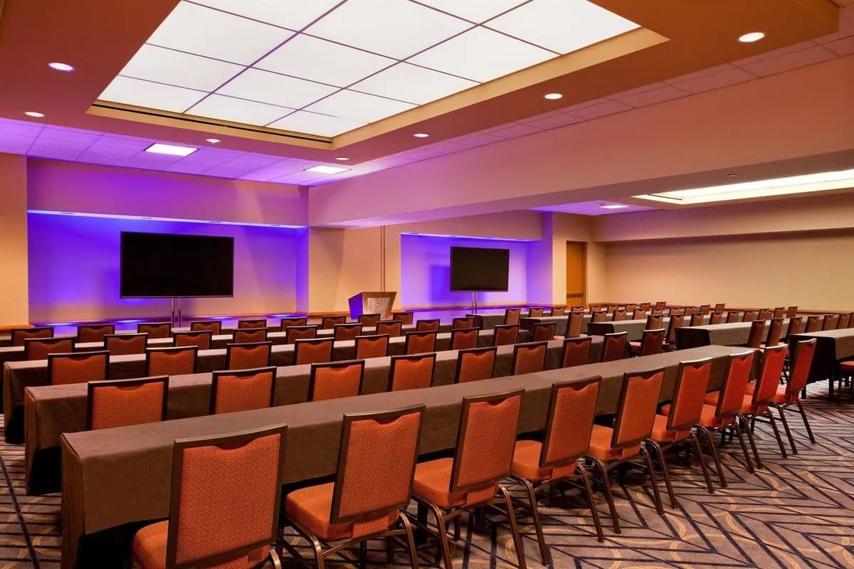 Superior A & B - Sheraton Grand Chicago Riverwalk
