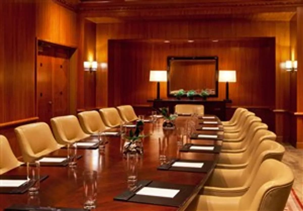 Illinois Boardroom - Sheraton Grand Chicago Riverwalk