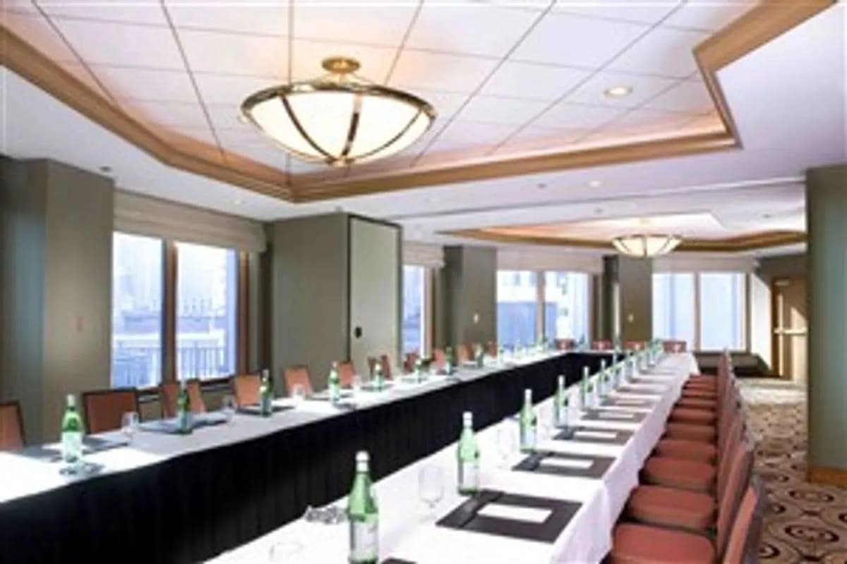 Columbus A & B - Sheraton Grand Chicago Riverwalk