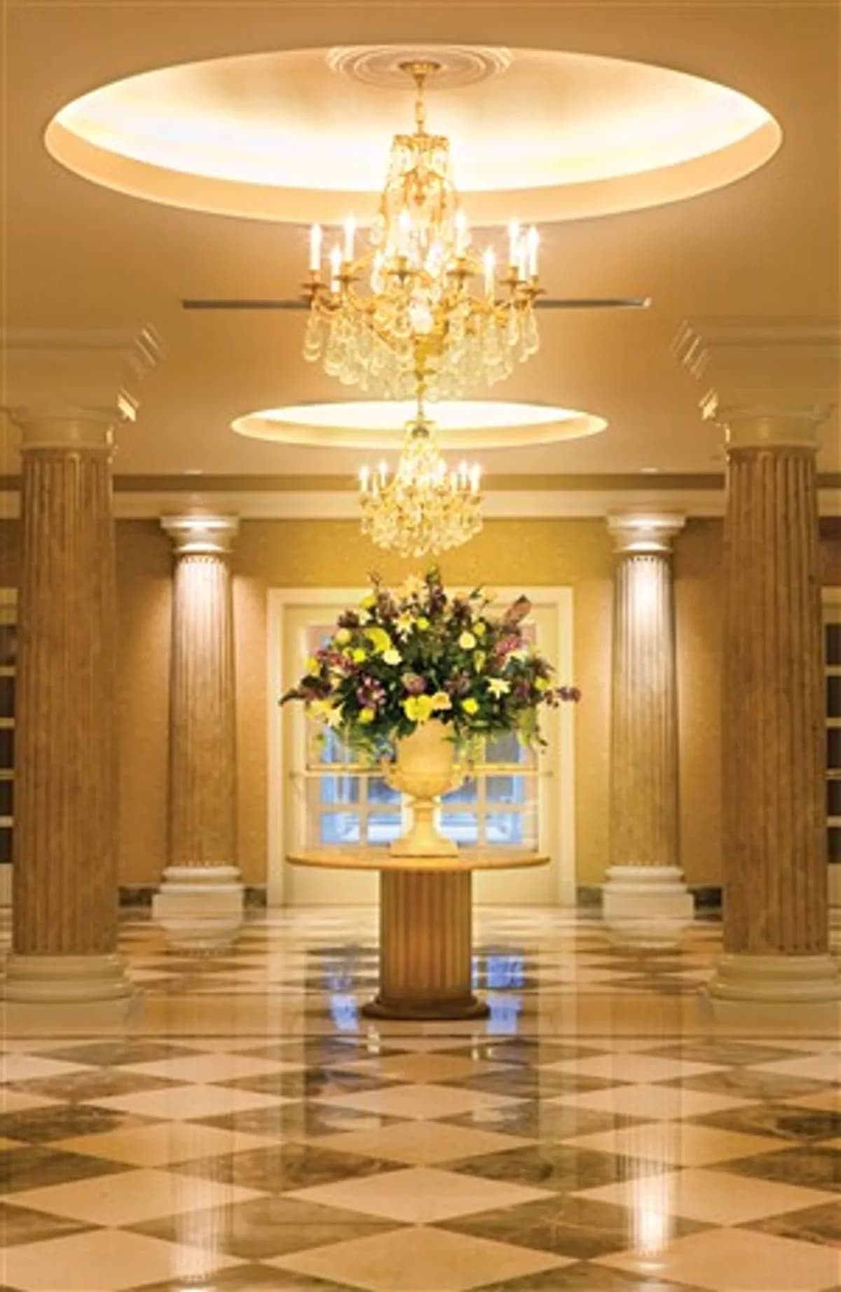 East Foyer & Library - The Palace At Somerset Park