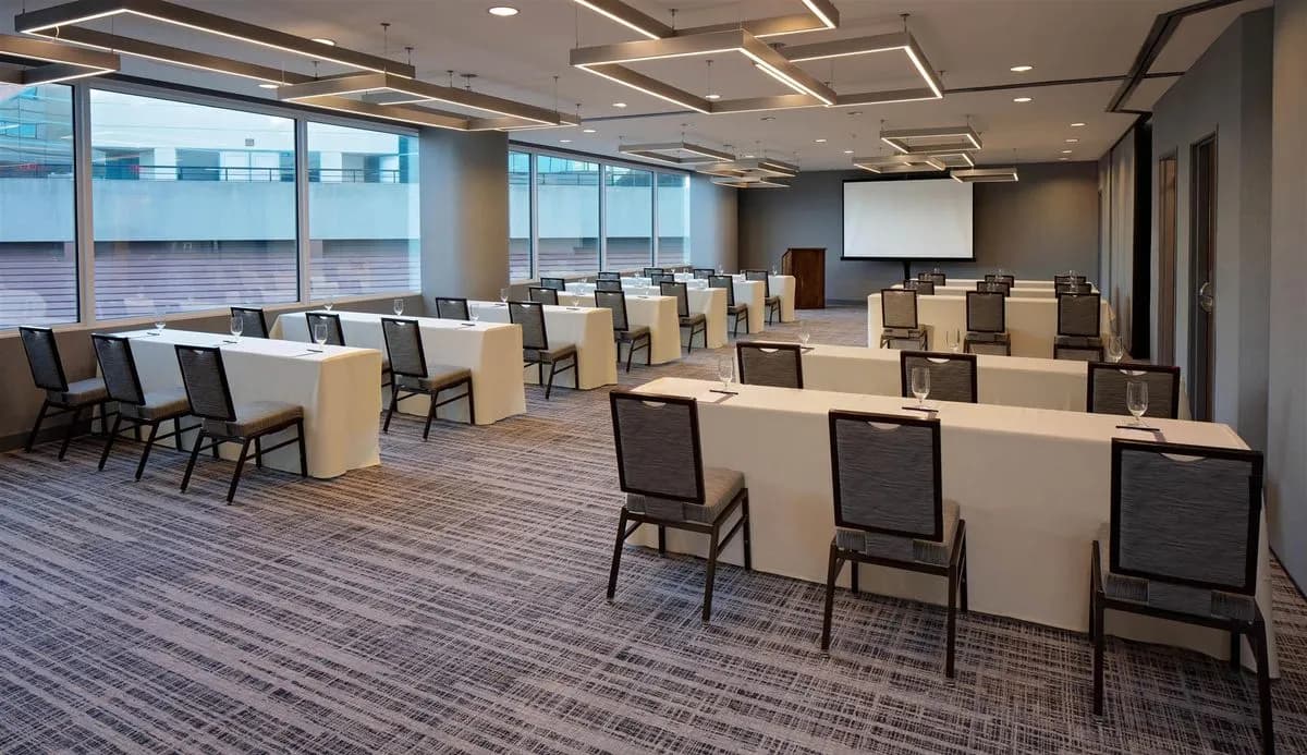 Bayshore East - Hyatt Regency Santa Clara
