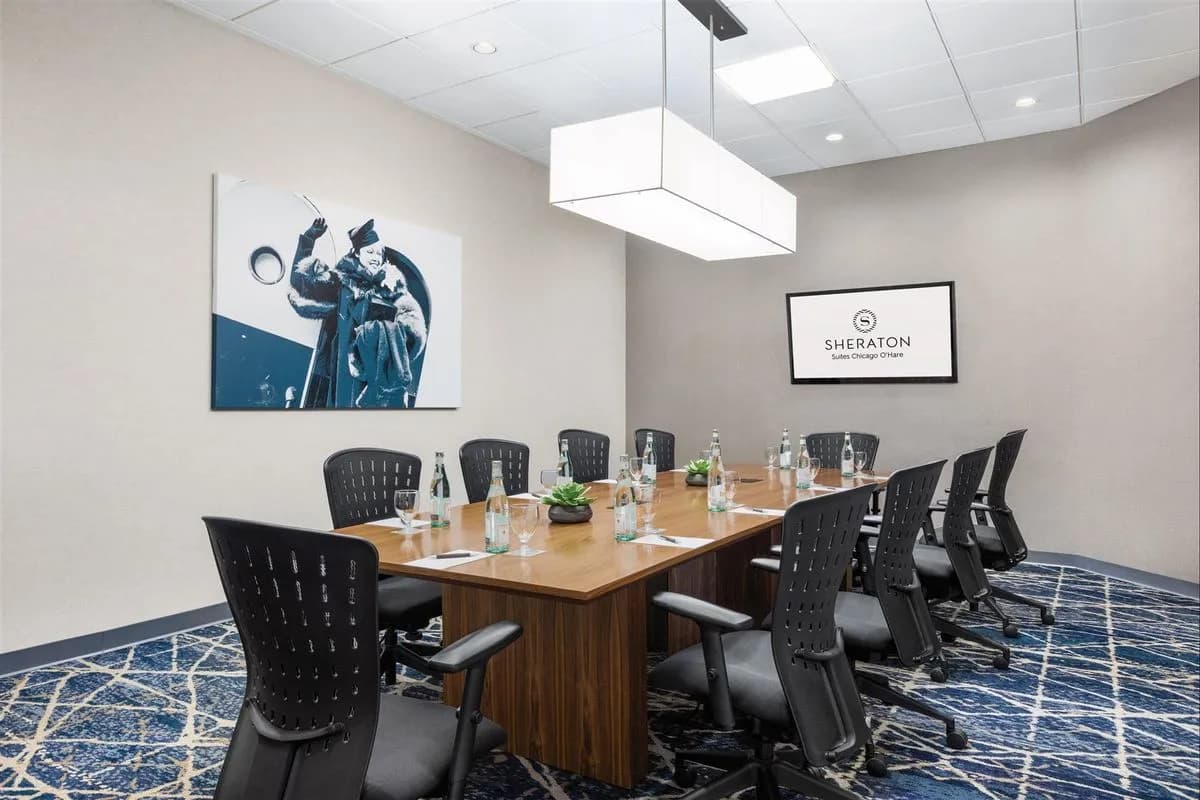 Gateway Boardroom - Sheraton Suites Chicago O'Hare