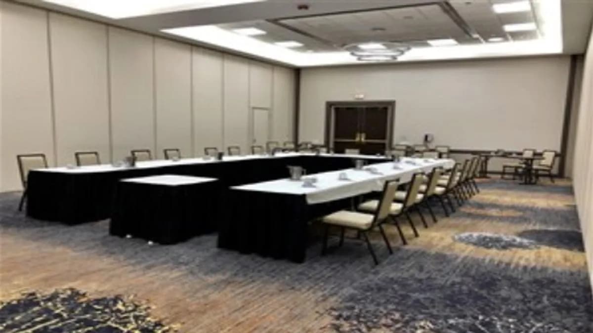 Salon E/F - Renaissance Chicago Glenview Suites Hotel