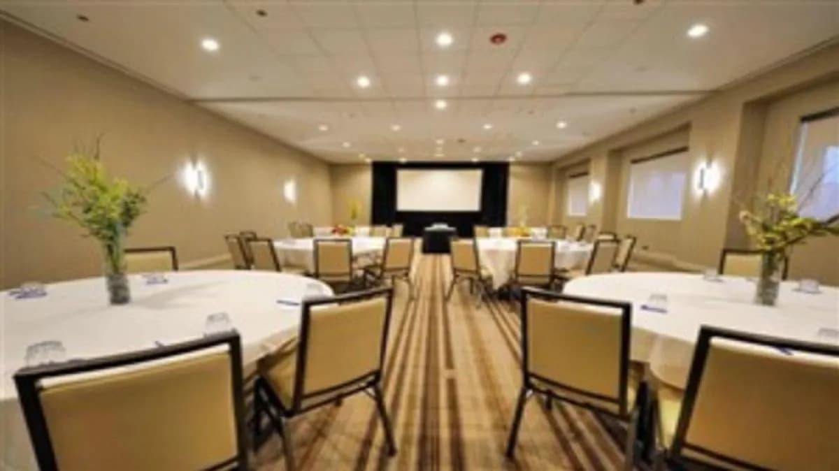 Gallery Junior Ballroom - Renaissance Chicago Glenview Suites Hotel