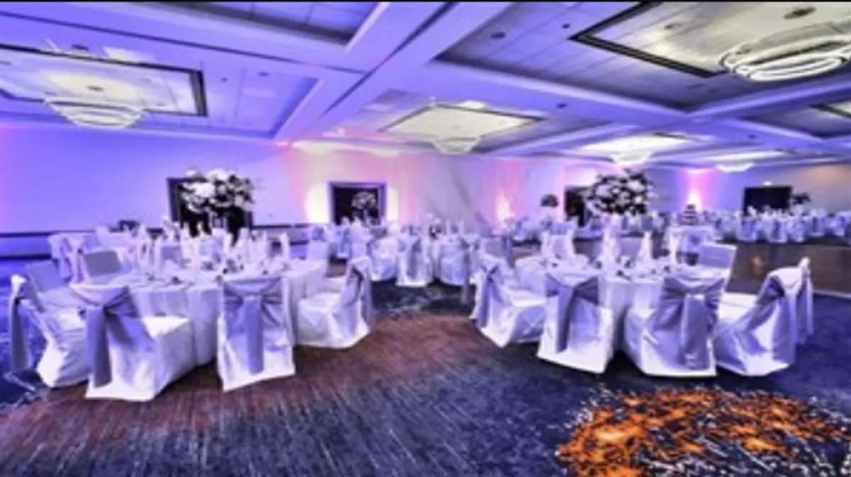 Glen Ballroom - Renaissance Chicago Glenview Suites Hotel