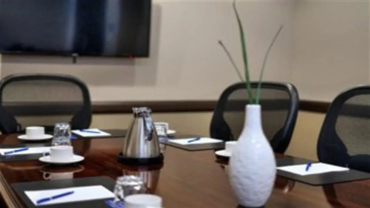 Wagner Boardroom - Renaissance Chicago Glenview Suites Hotel