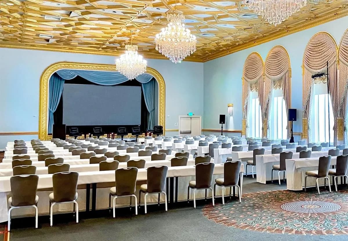 Peacock Court - InterContinental Mark Hopkins San Francisco