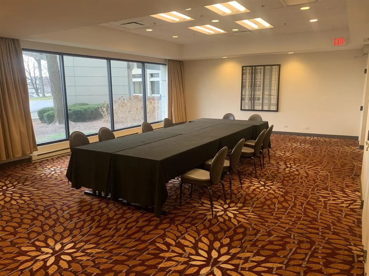 Conference F - Chicago Marriott Naperville
