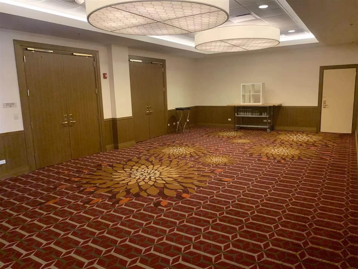 Grand Ballroom 6 - Chicago Marriott Naperville