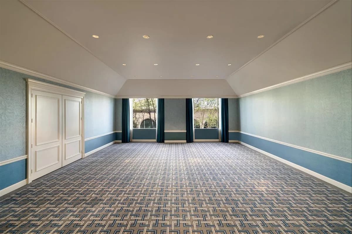 Empire - Signia by Hilton San Jose