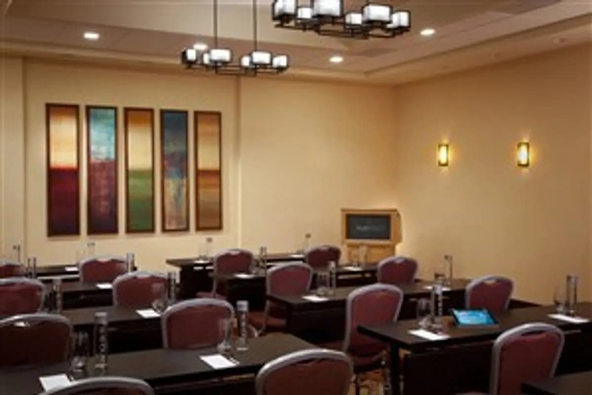 Rosemont 2 & 3 - Chicago Marriott Suites O'Hare