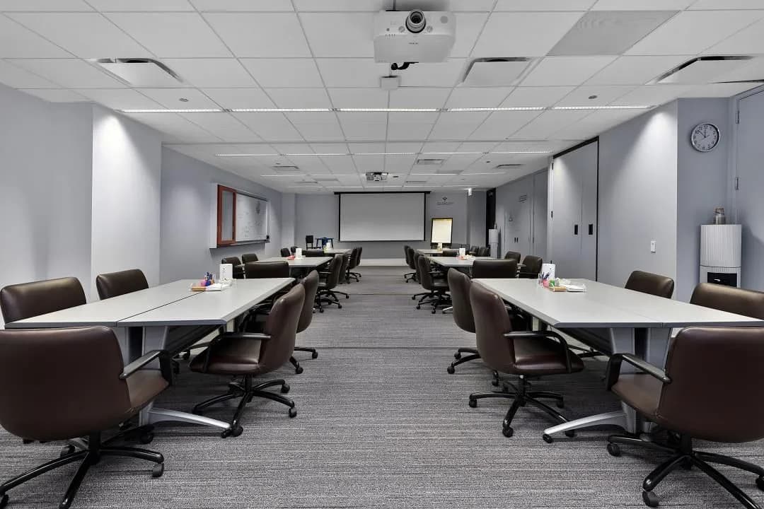 Lincoln A+B - Summit Chicago