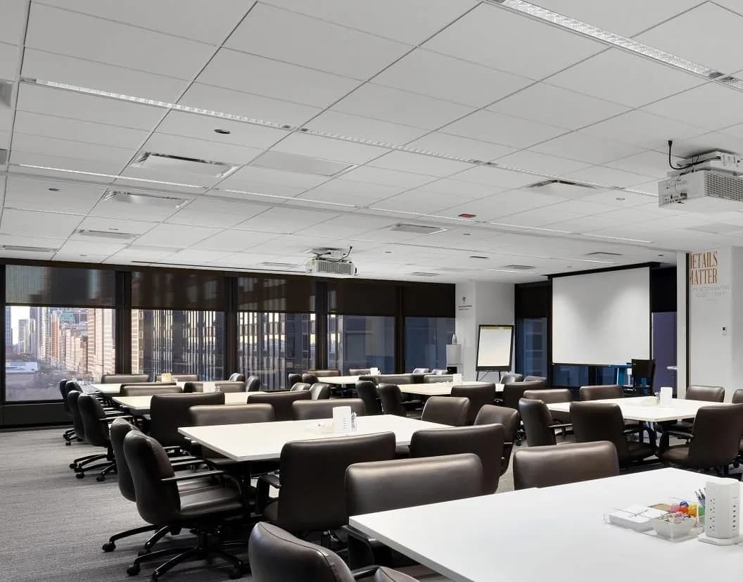 8 - Summit Chicago