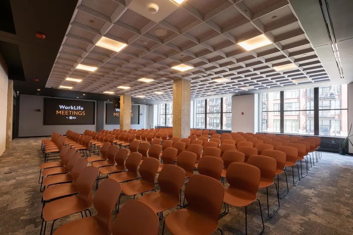 Glass - WorkLife Meetings by JLL