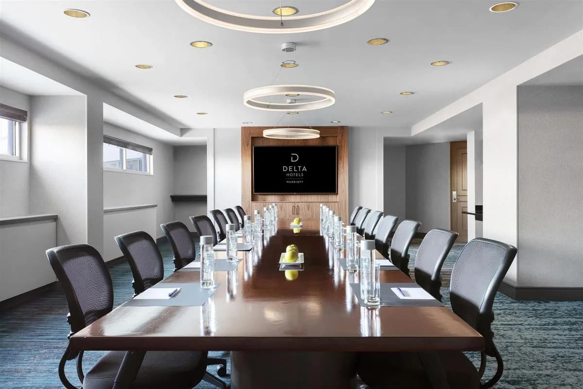 Platinum Boardroom - Delta Marriott Woodbridge (Full Service, Upscale - Formerly Renaissance)