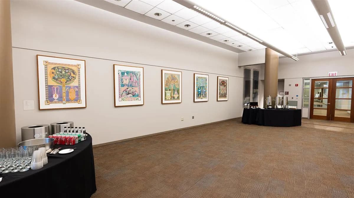 Large Tiered Meting Room #100 pre-function space - Gleacher Conference Center 