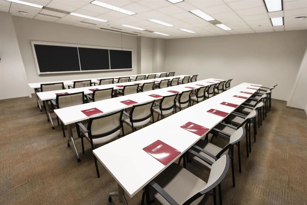 Multi-Function Room #226 - Gleacher Conference Center 