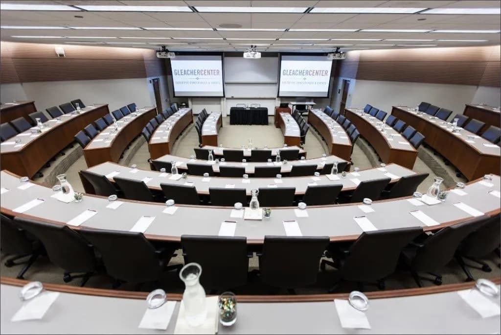 Medium Tiered Meeting Room #300 - Gleacher Conference Center 