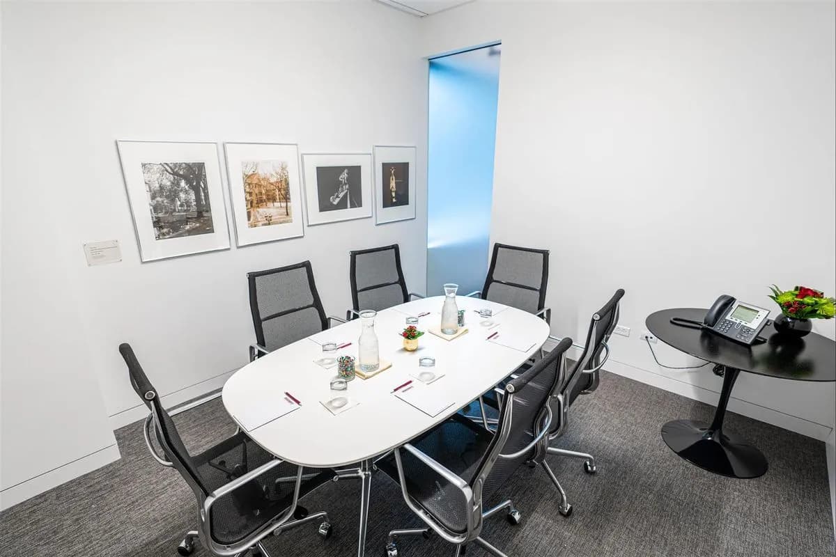 PIMCO University Boardroom - Gleacher Conference Center 