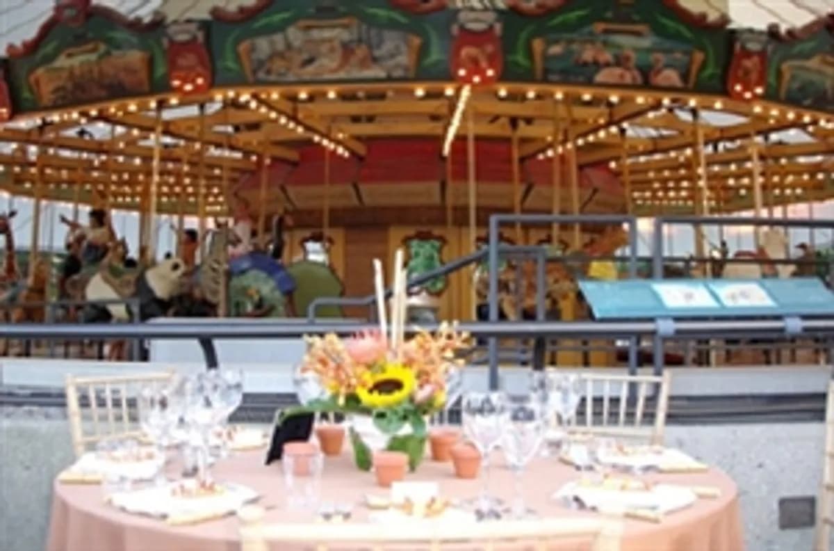 AT&T Endangered Species Carousel - Lincoln Park Zoo