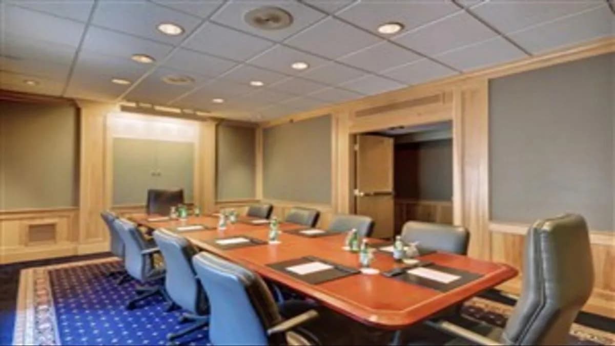 Executive Boardroom - The Whitehall Hotel, BW Premier Collection