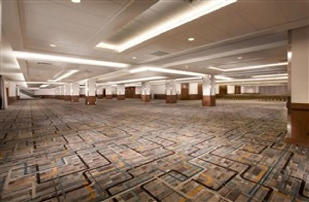 Rhinelander Complex - New York Hilton Midtown