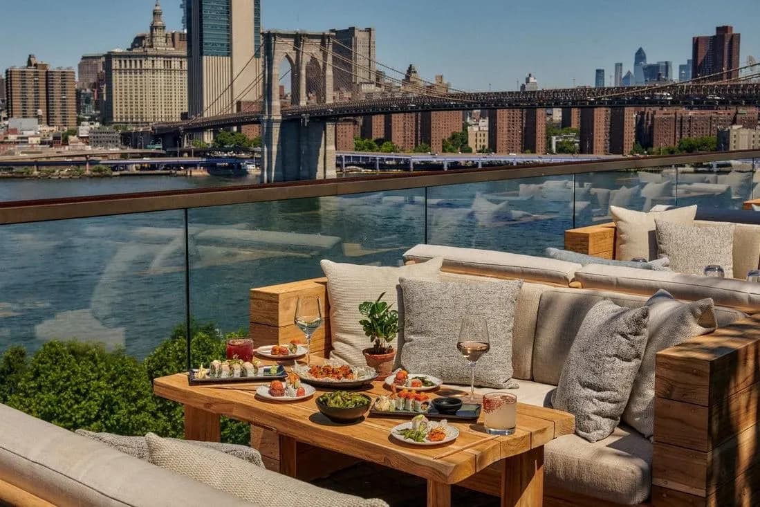 Rooftop Bridge & Skyline - 1 Hotel Brooklyn Bridge