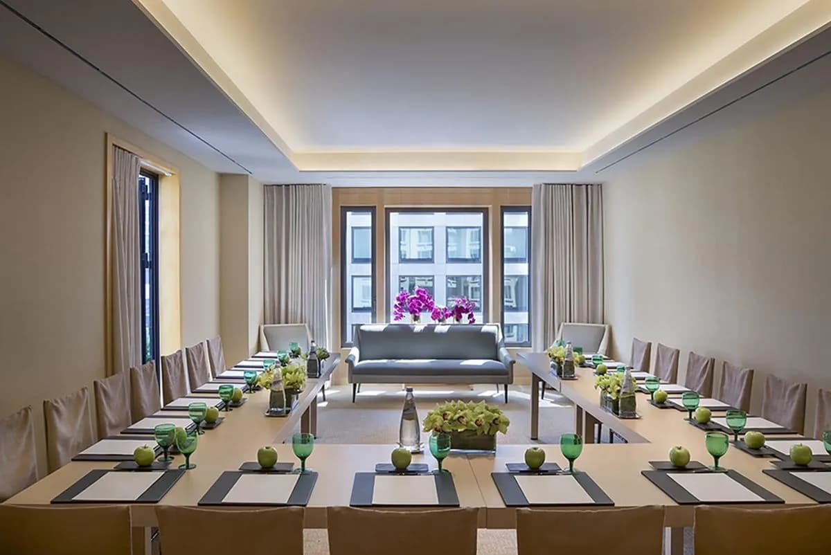 1105 Terrace Boardroom - Four Seasons Hotel New York