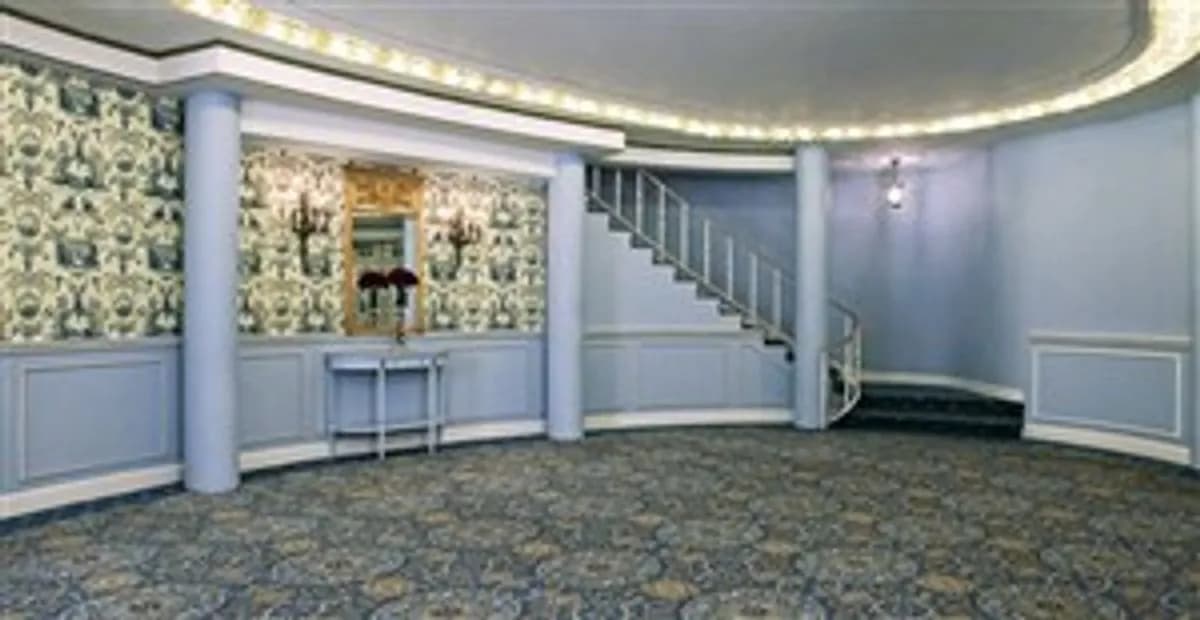 Salon - The Pierre, A Taj Hotel, New York