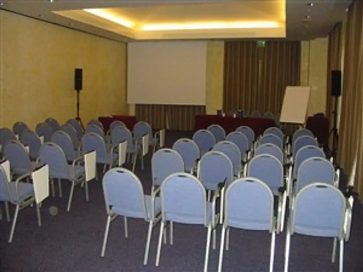 Pepoli - Sheraton Rome Parco de’ Medici Hotel