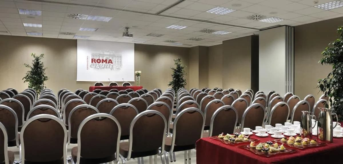 Foscolo Room= Marinetti+Trilussa (Pascoli+Pavese) - Roma Eventi - Fontana di Trevi